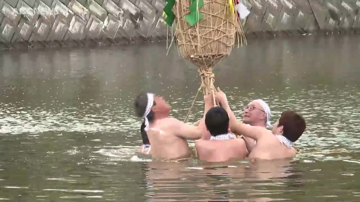地域の安全願う沼入りぼんでん