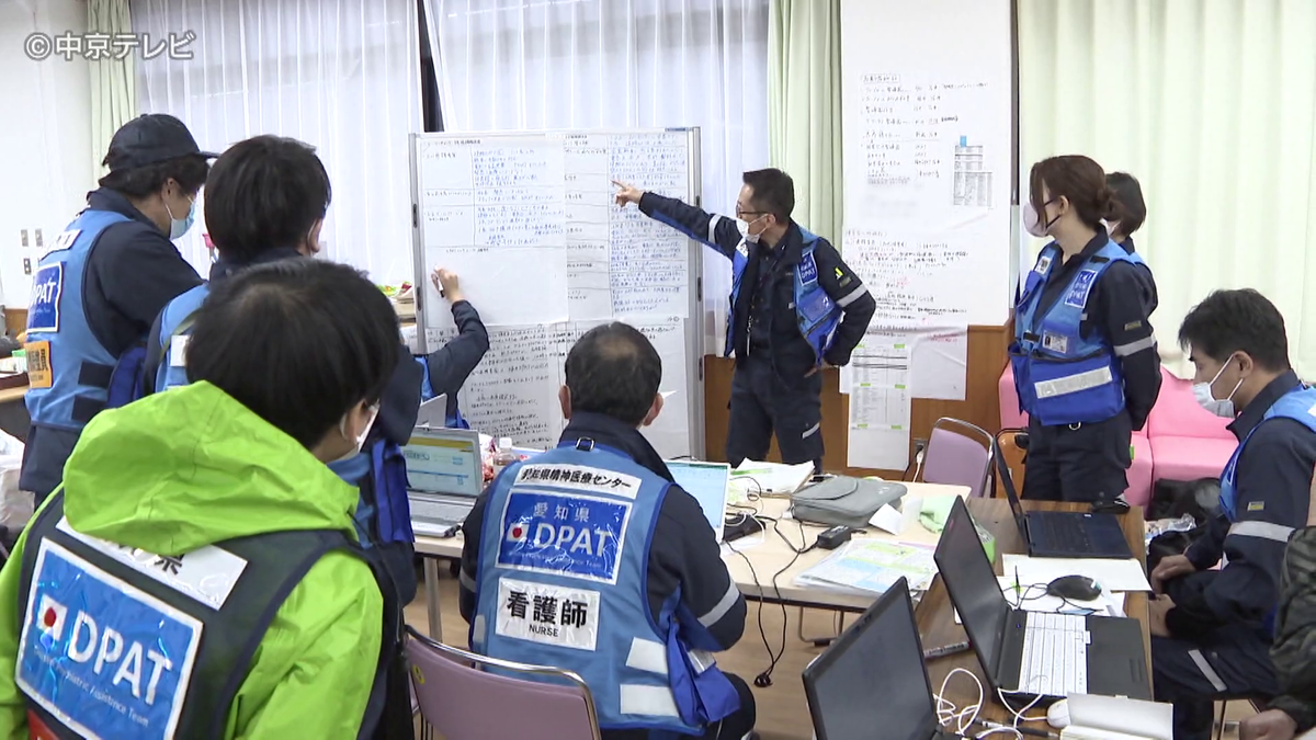 「死ねばよかった」と語る被災者も 長引く避難所生活で高まる「心のケア」の必要性 全国から精神医療チーム「DPAT」派遣
