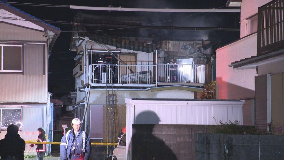 愛知・豊橋市で住宅火災　住民の高齢男性死亡か