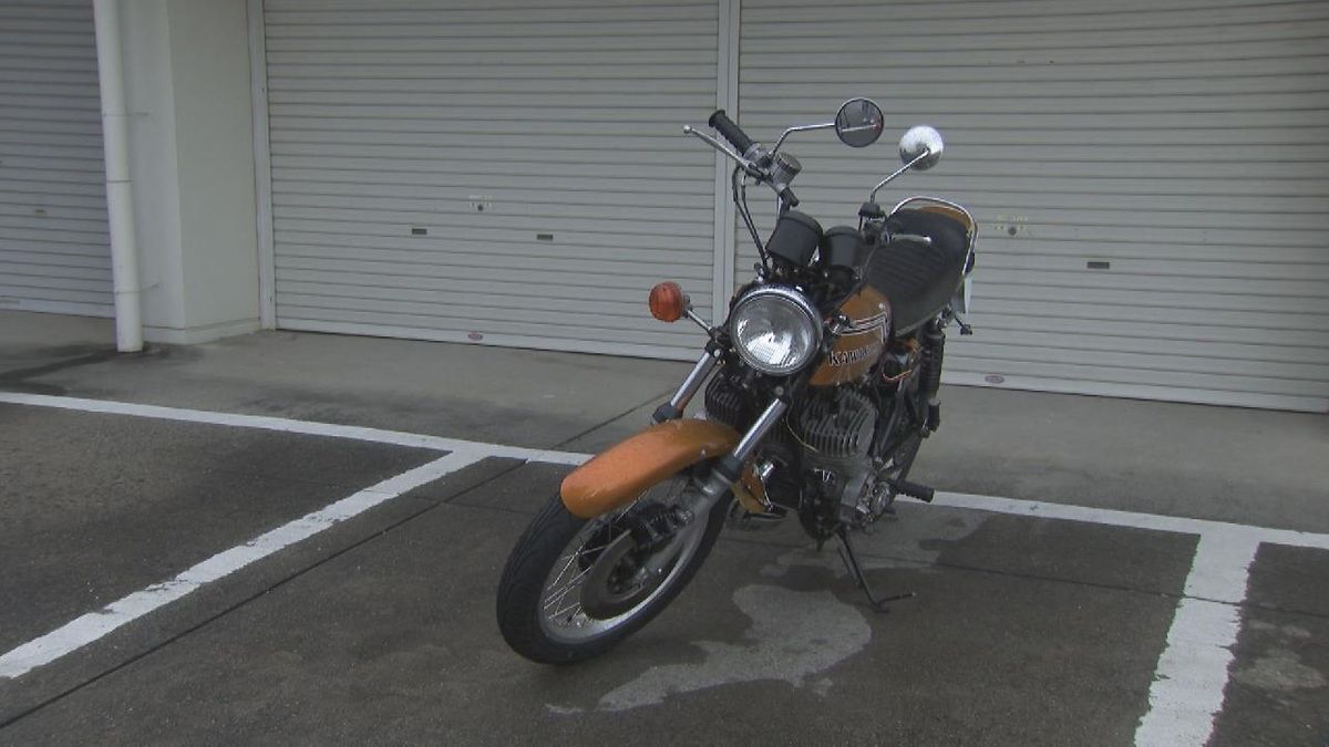 大型バイクの運転手が意識不明　乗用車と出合い頭に衝突　愛知・江南市