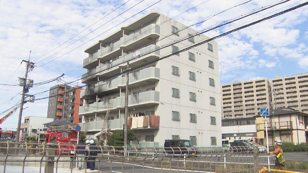 6階建てマンションで火事　3階の一室が焼ける　男女2人が煙を吸って病院に搬送、命に別条なし　名古屋・中川区