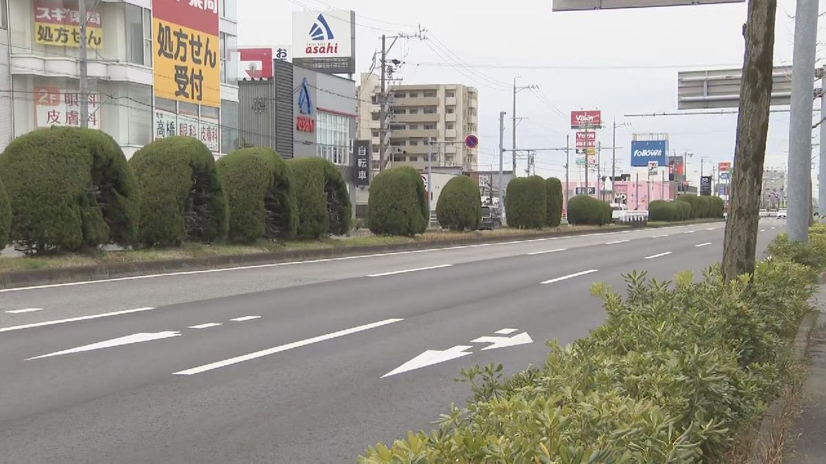 岐阜市・軽乗用車運転の２７歳男性が死亡　３台絡む事故　ドラレコなど解析し状況調べる