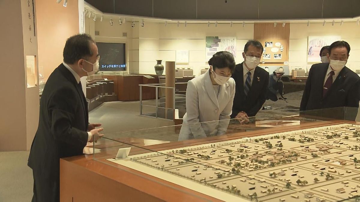 愛子さま　皇室と関わり深い博物館を視察される　三重・明和町