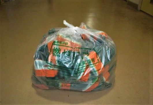 間口を広げた指定ごみ袋を販売　市民の声を受け実証実験を実施　利便性向上とプラスチック削減を目指す　愛知・豊田市