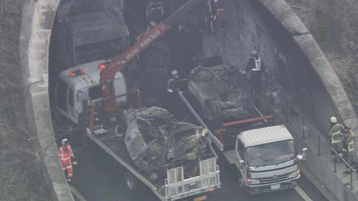 新名神 6人死亡事故