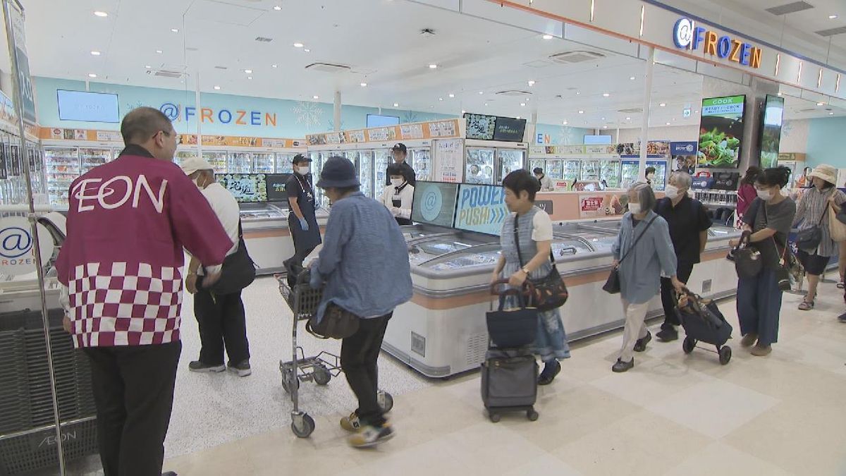 東海エリア初出店　冷凍食品専門店オープン　約1500品目が並ぶ　名古屋市・南区