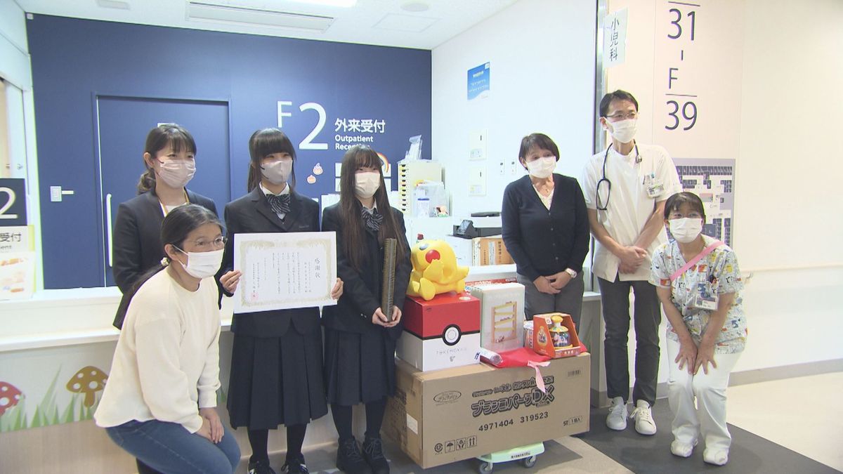 小児がん支援で病院におもちゃ贈る 福井南高校の生徒が企画 学園祭でレモネード販売