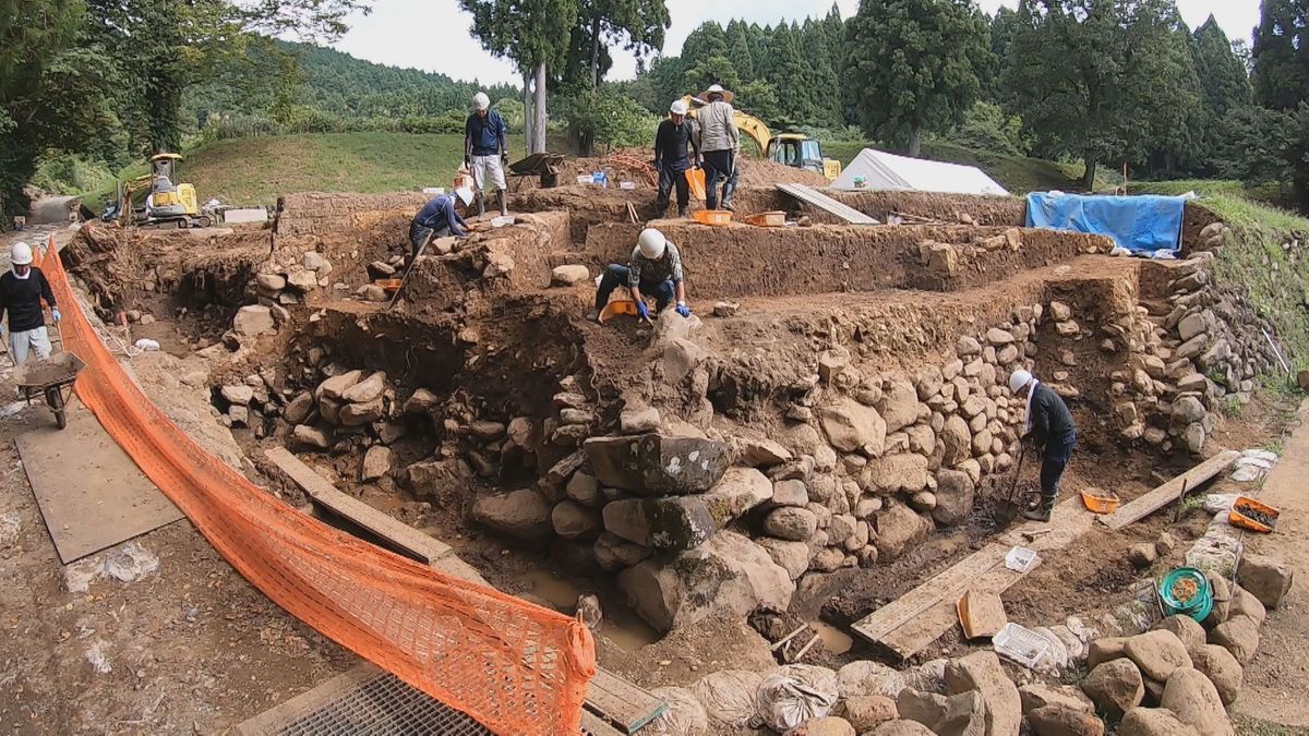 大宗教都市の往時の姿徐々に解明へ 勝山市平泉寺で僧侶の住居跡の石垣を新たに発見