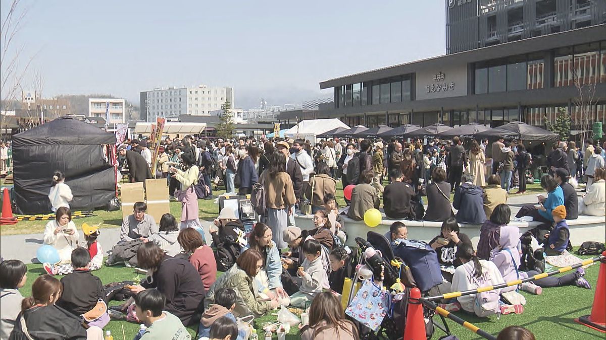 新幹線開業効果で利用客“大幅増”　敦賀鉄道資料館は去年の2倍以上　2次交通「周遊バス」も1.8倍に増加　敦賀市まとめ、開業後5か月間