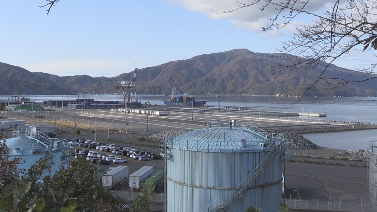 敦賀港 鞠山南地区を拡張 26日から供用開始 国際物流ターミナルの効率化目指す