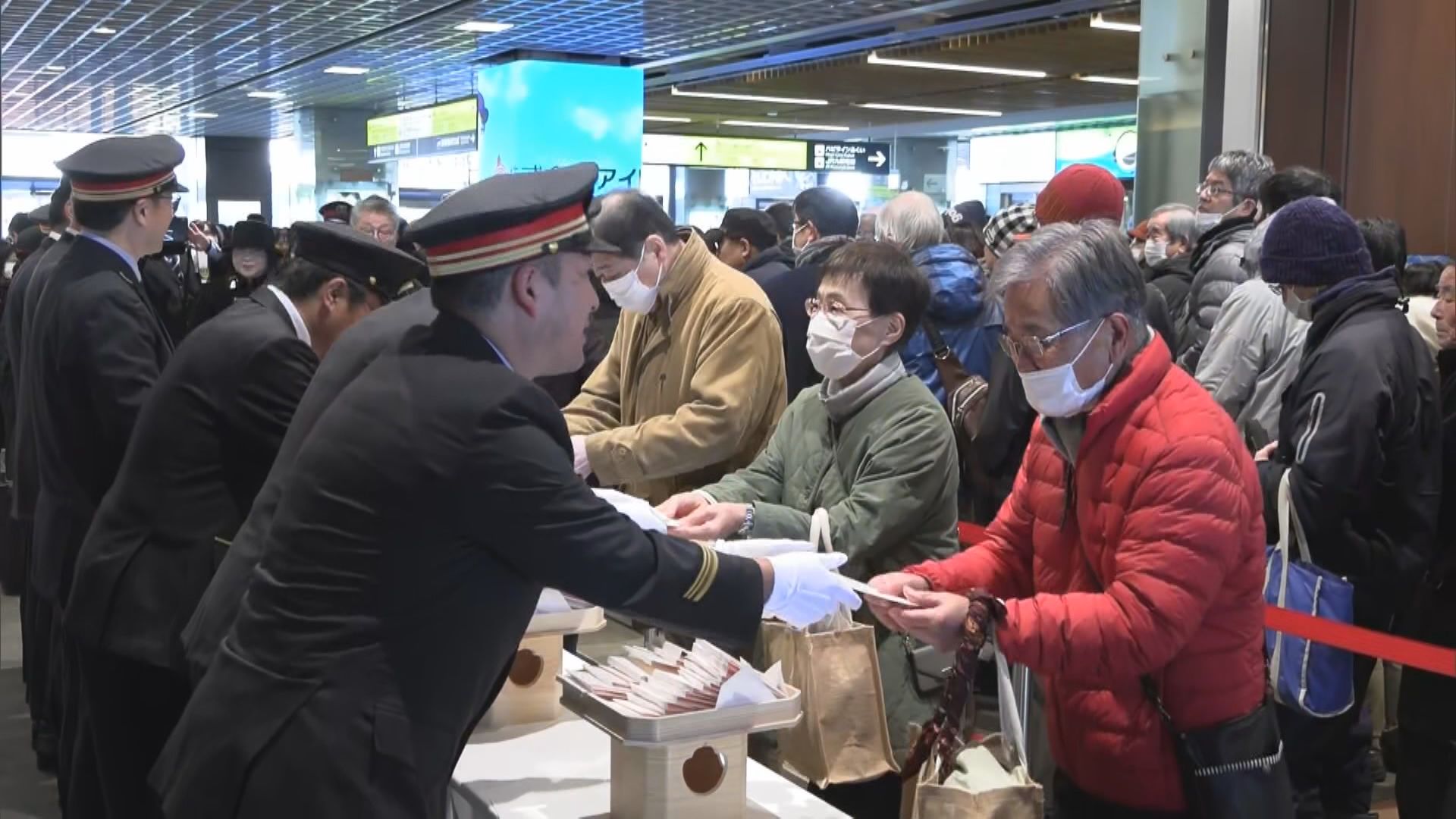 合格祈願に難関「突破石」を1088個配布 縁起物に受験生や保護者の長い