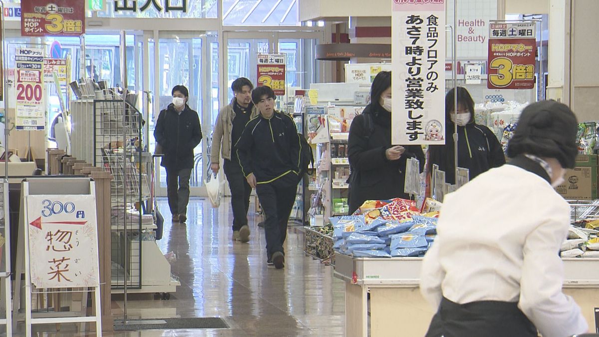 早朝営業の延長決定、5月末まで　アル･プラザ武生　駅利用客に好評「ほぼ毎日来ている」　午前7時から弁当や飲料など販売