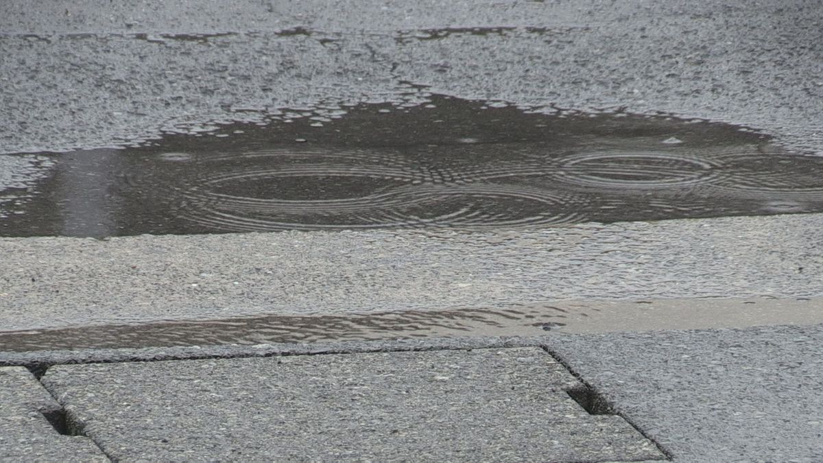 激しい突風や雷に注意 31日夜遅くから冬型の気圧配置に 元日は奥越などで雪が降る所も