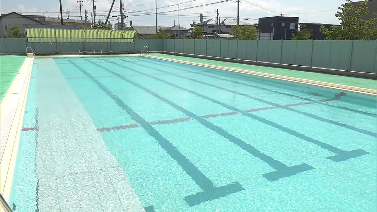 夏休みの学校プール開放　午前中に限って実施、熱中症対策　福井市が方針決定　35度超えたら中止