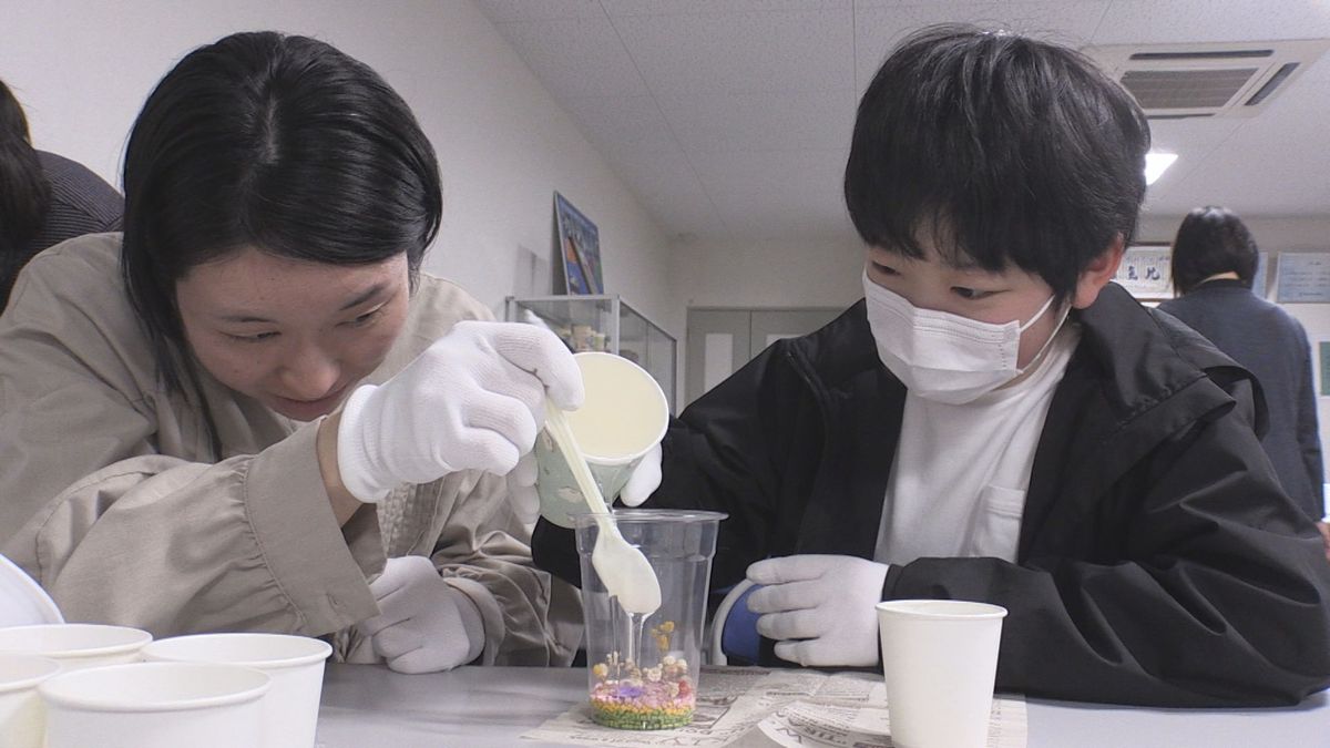 敦賀市でものづくり企業巡るツアー クラフト体験も 親子が地元企業の魅力発見