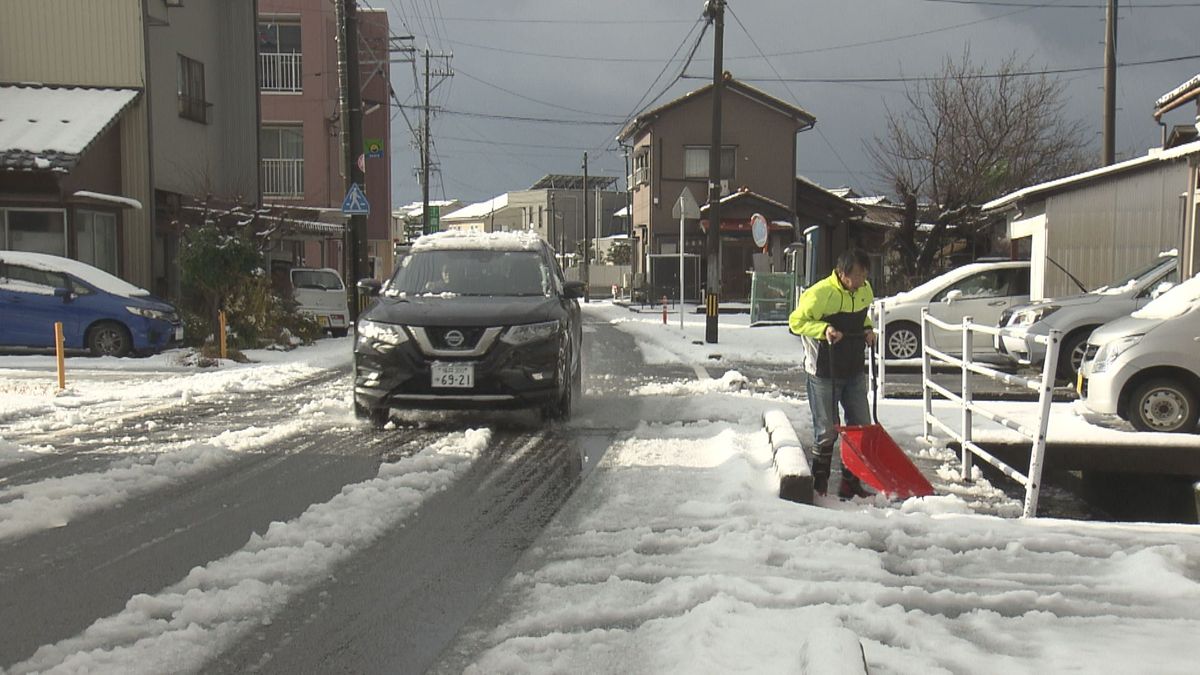 県内雪のピークは29日か 交通障害などに注意を