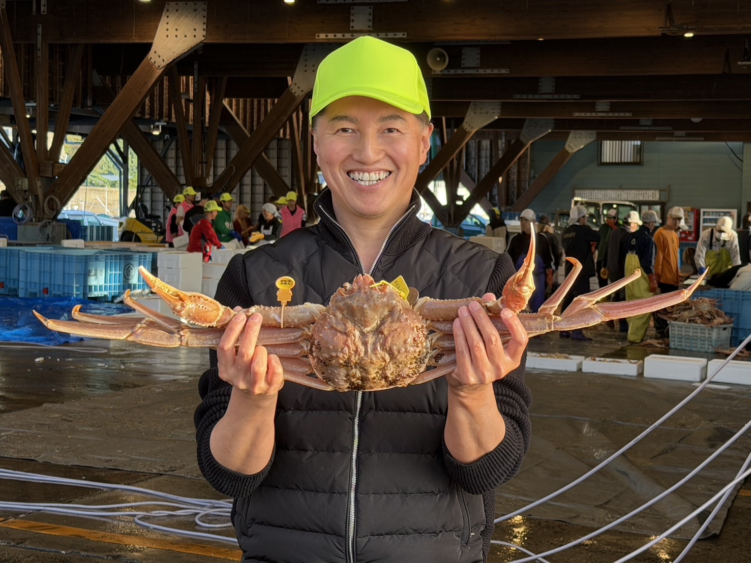 速報】やっと出た！越前がにの最高級ブランド「極」重さ1.56キロ 50万