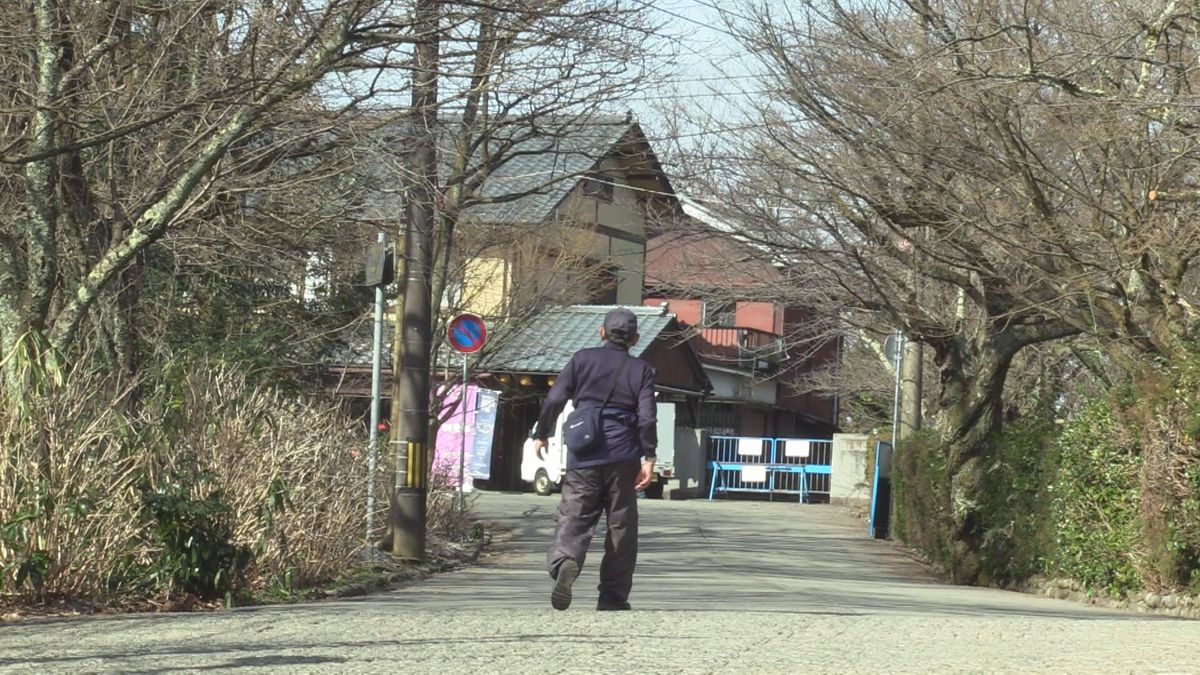 ぽかぽか陽気で春うらら　午前中から各地で10度超え　青空の下でウオーキングや部活動楽しむ　花粉症の人からは悲鳴　15日夜から天気下り坂