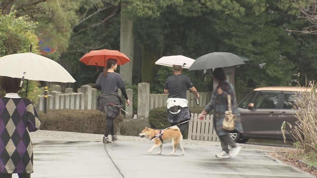季節外れの暖かさ続く 「暖房みんな消した」 福井や春江で4月下旬並み 寒冷前線の影響で、天気は下り坂