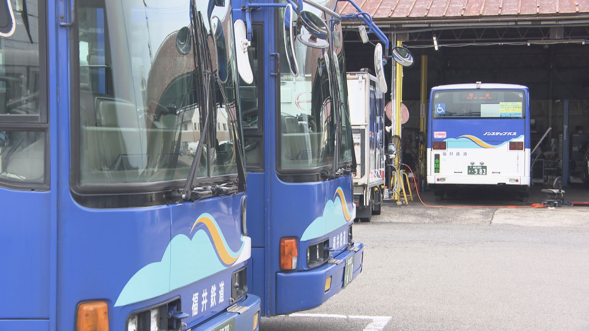 路線バス運転士に外国人？　人手不足で採用の動き　日本語能力や待遇など高いハードル　関係機関が検討会スタート