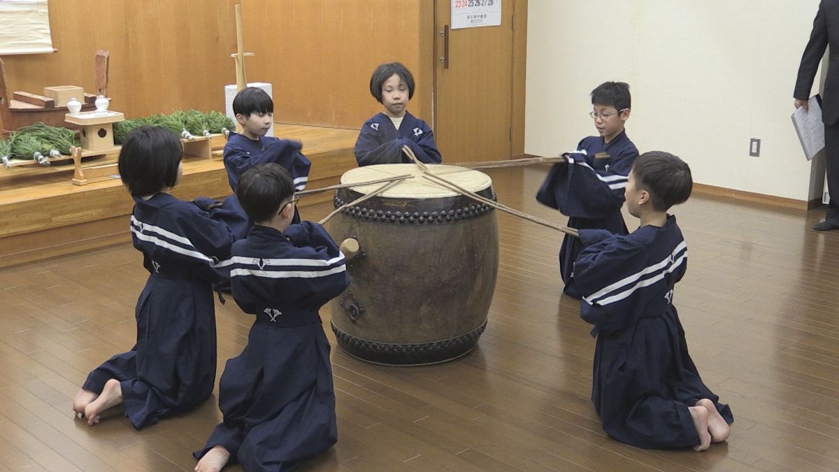 野坂だのせ祭り　田植えの様子表す踊り奉納　五穀豊穣と豊作を祈願　敦賀市･野坂公民館