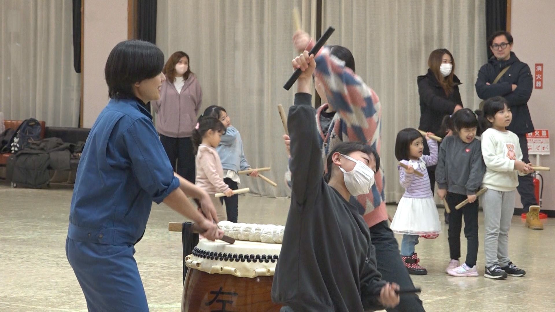 圧巻！20段にひな人形1000体ずらり 25日から恒例の越前おおのひな祭り