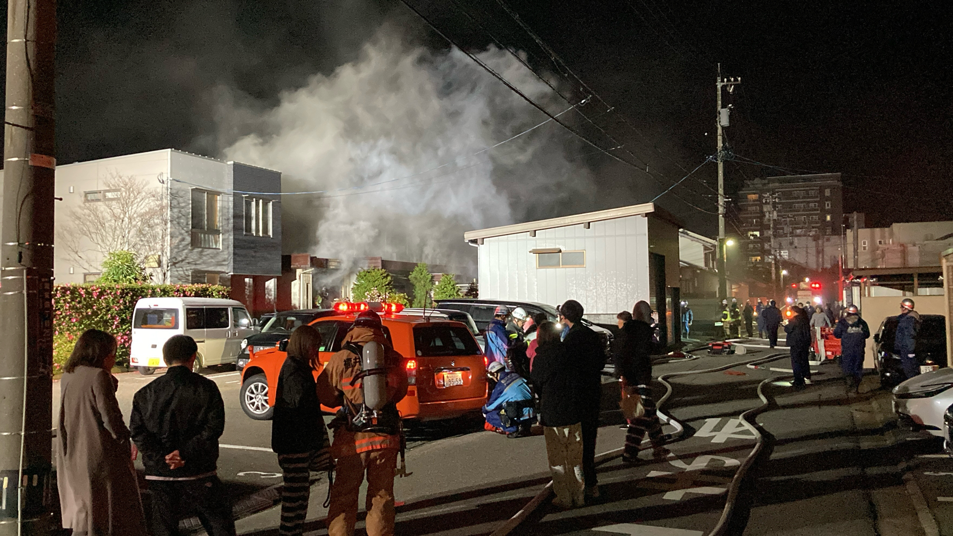【一報】福井城東で火事　「家が燃えている」と通報　けが人はいない模様