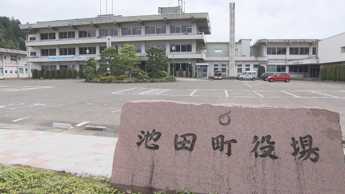 現職・杉本博文氏が立候補届け出 無投票当選の公算大 池田町長選挙