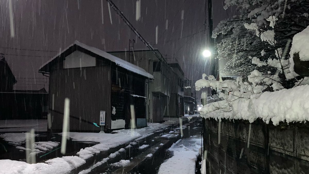 県内は山地を中心に大雪の見込み　警報級の大雪の恐れも　10日昼前にかけて大雪の交通障害に注意・警戒を