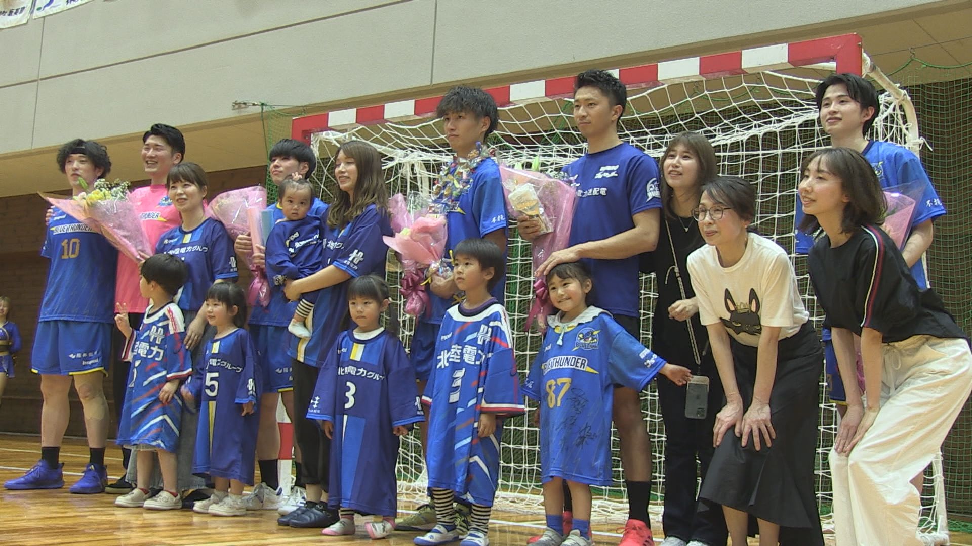 元日本代表候補など5人が現役引退　ハンドボール「福井永平寺ブルーサンダー」　ホーム最終戦を劇的な白星で飾る　