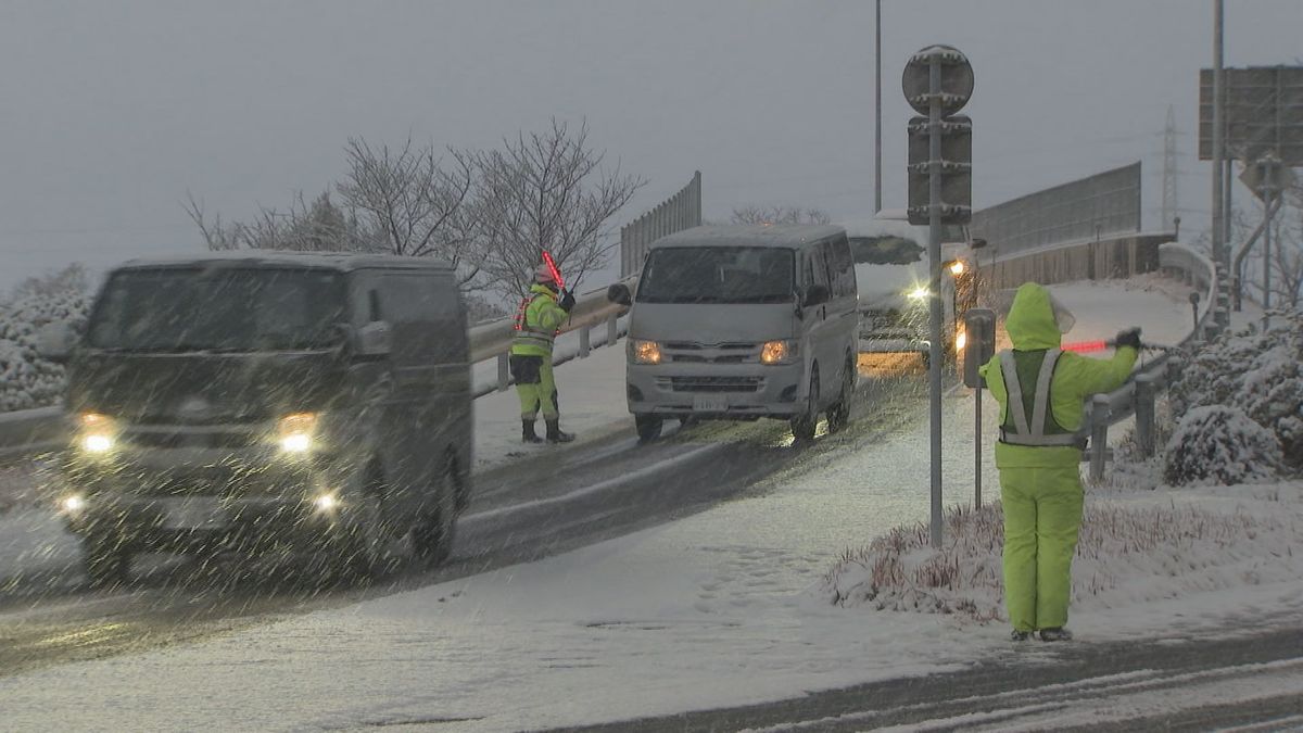 【速報】九州道・東九州道・長崎道の一部で雪のため通行止め続く→長崎道で解除