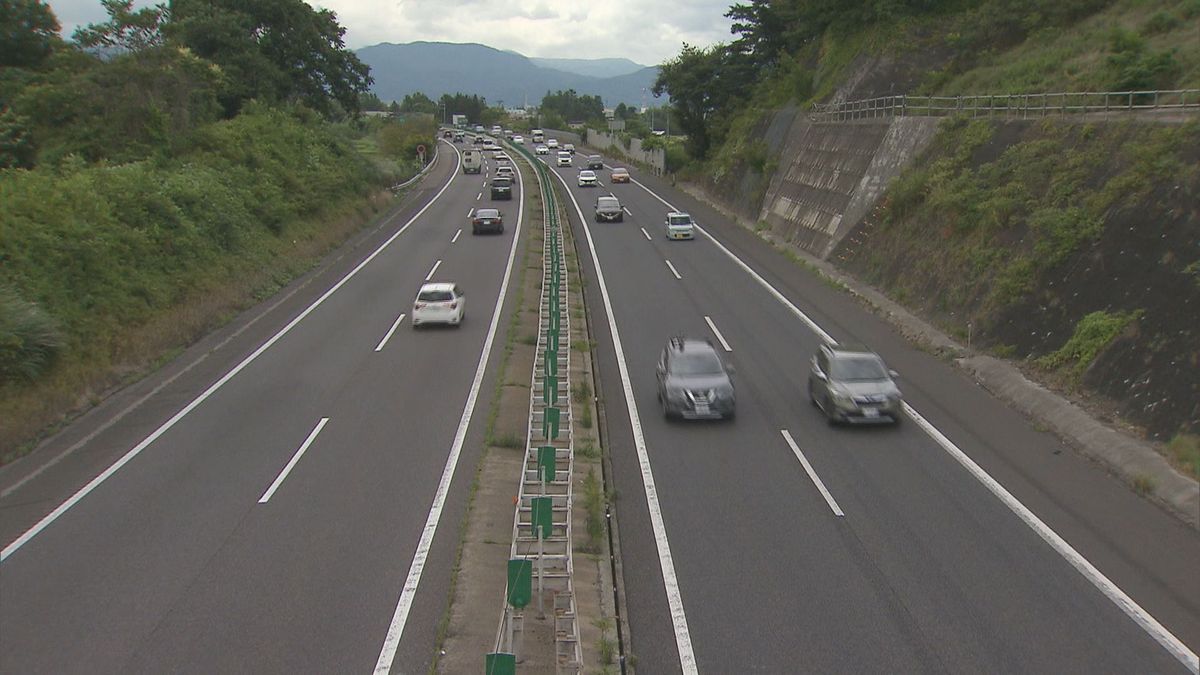 東北自動車道上り　福島西ＩＣ－本宮ＩＣの間で約２時間にわたり通行止めも解除　事故のため