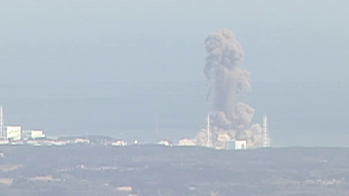 2011年3月福島第一原発事故3号機水素爆発の瞬間（福島中央テレビ撮影）