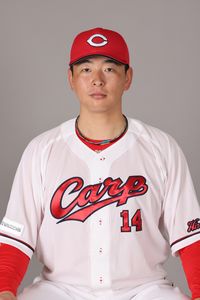 野球解説者・野村謙二郎さんが、広島カープ・藤井彰人ヘッドコーチに