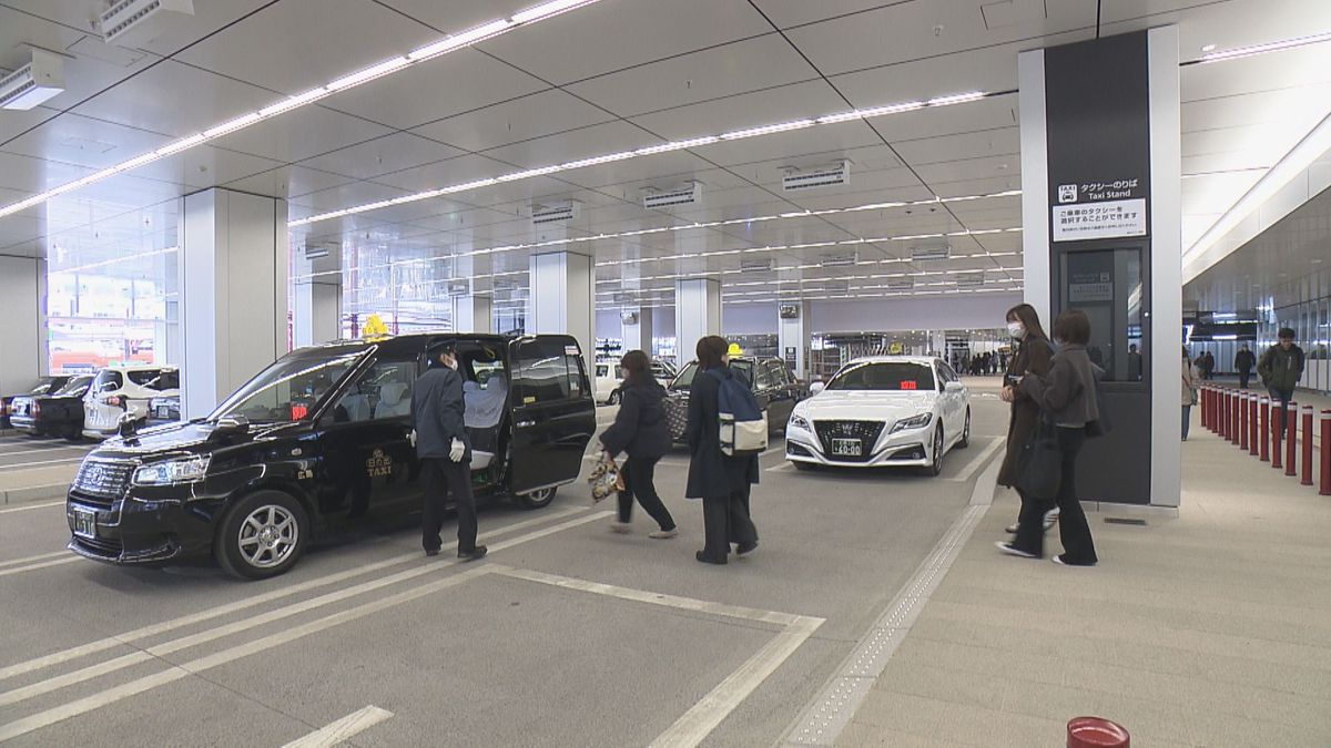 広島駅南口 新しい駅ビル直結のタクシーエリア利用開始