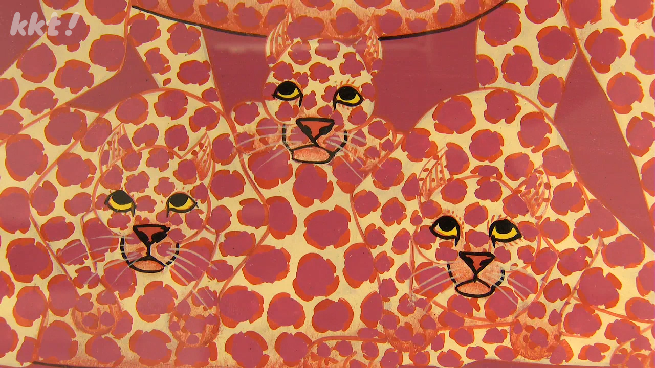 サバンナの動物や自然を色鮮やかに描いた現代アート｢ティンガティンガ