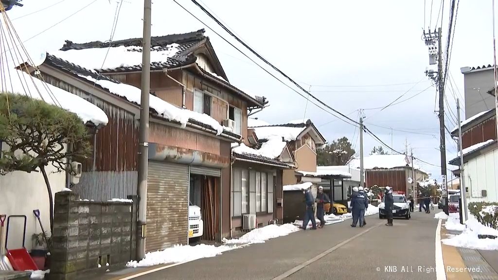 23日夜　氷見市で住宅火災　1人搬送