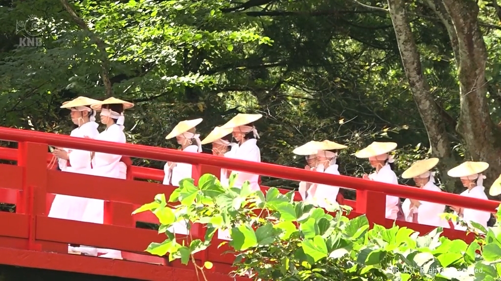 立山信仰の伝統儀式「布橋灌頂会」　立山町芦峅寺で３年ぶり