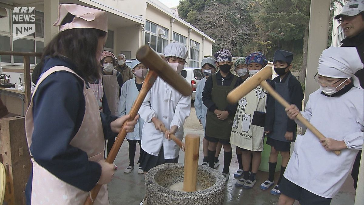 自分たちで育て収穫したもち米が1000個のお餅に　下関の文関小学校の5年生がきな粉餅でいただきました