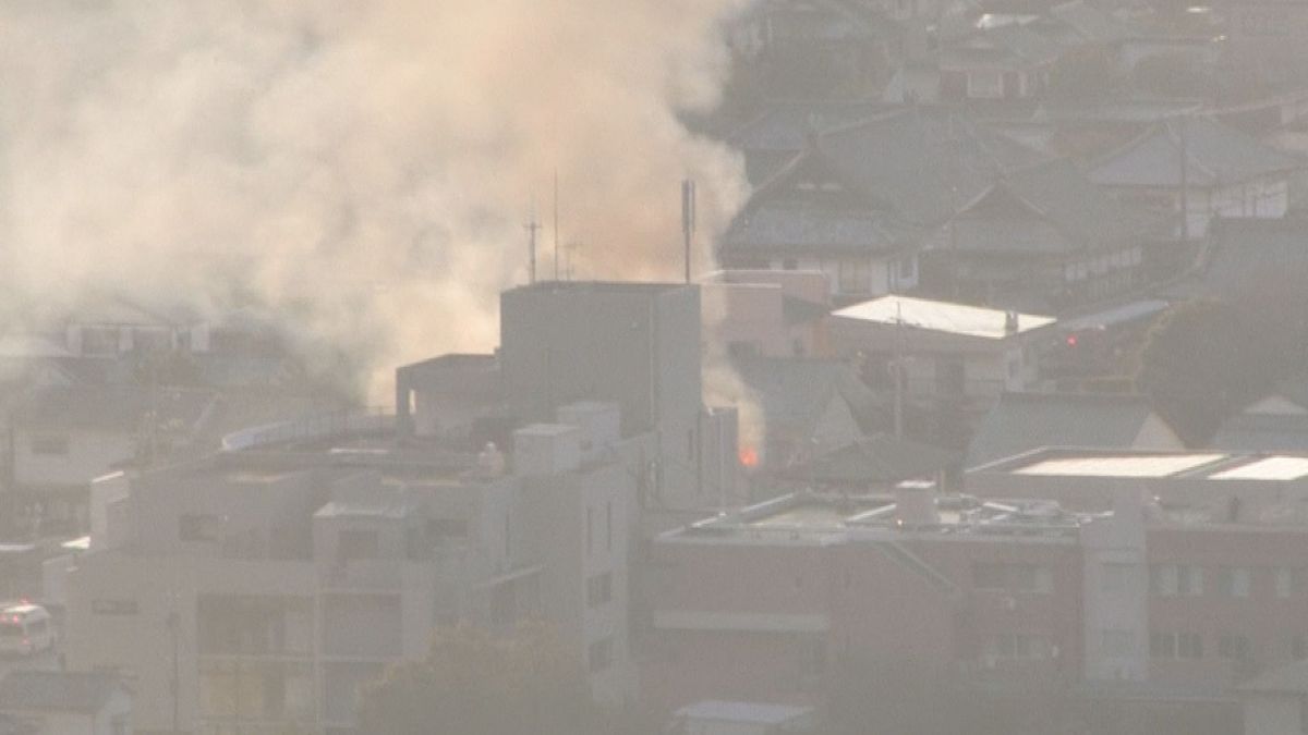 萩市熊谷町で住宅火災　男性一人と連絡とれず