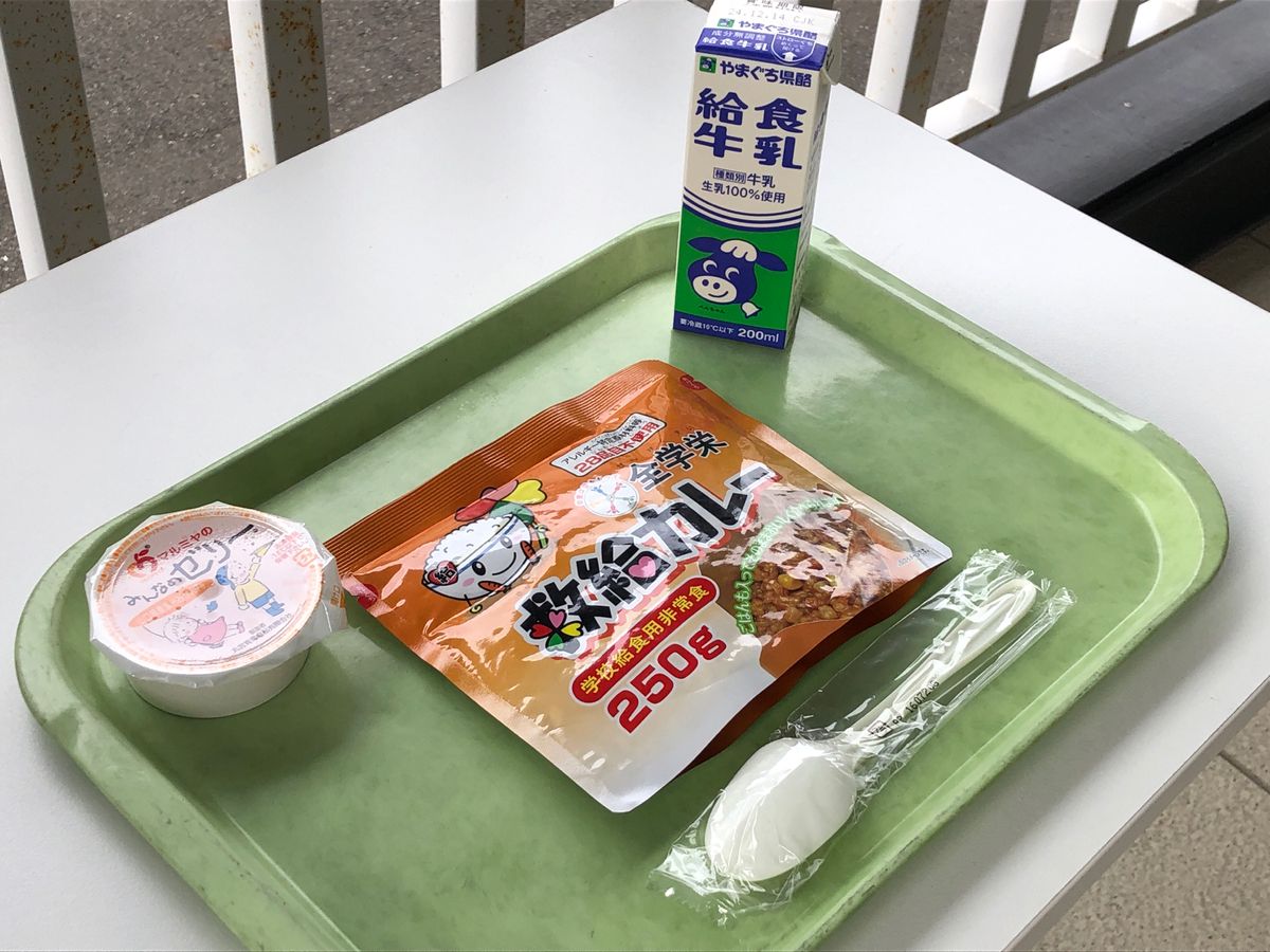岩国市の学校給食センター 停電で調理不可に パンや非常食の提供で対応 復旧見通し立たず