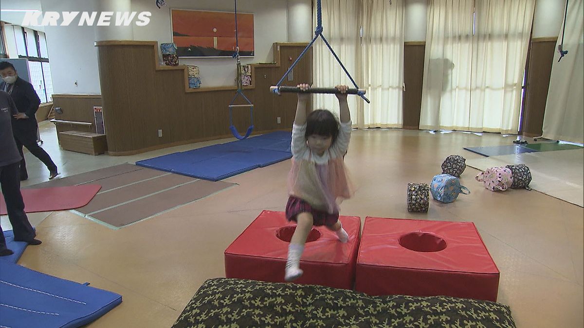 子どもたちの健やかな成長を願って…遊具寄贈 下関北ロータリークラブ