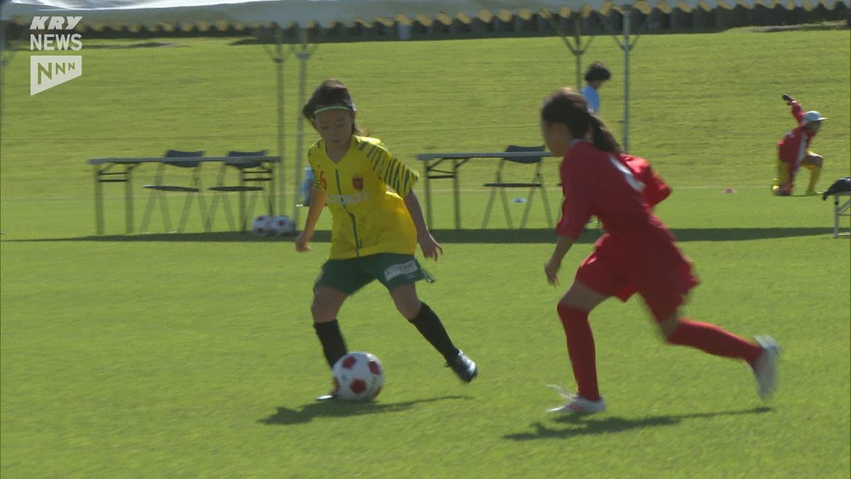 12歳以下の女子サッカー大会　山口ダイハツガールズCUP　「FC.REVO山口 U-12」が優勝