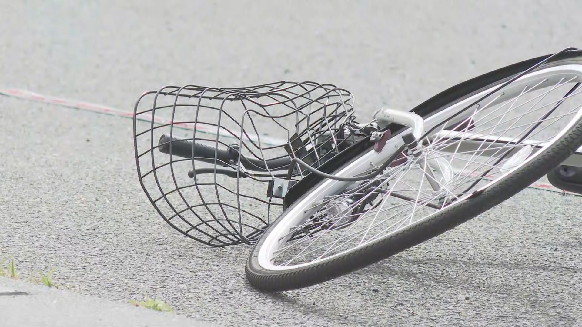 乗用車と自転車が衝突 自転車に乗っていた60代女性が死亡～山口・萩