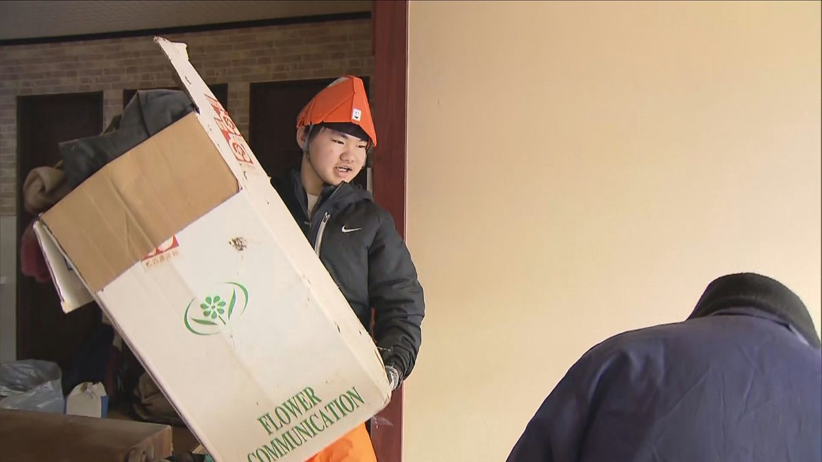 3連休初日　石川県内各地でボランティア活動　愛知からボランティアに来た中学生に密着