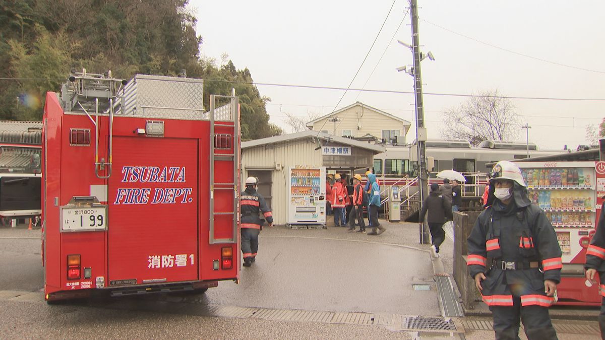 JR七尾線　列車のパンタグラフから火が　乗客にけがはなし