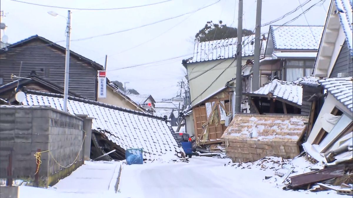 損壊した家屋が積雪でさらなる被害を受けるおそれも…