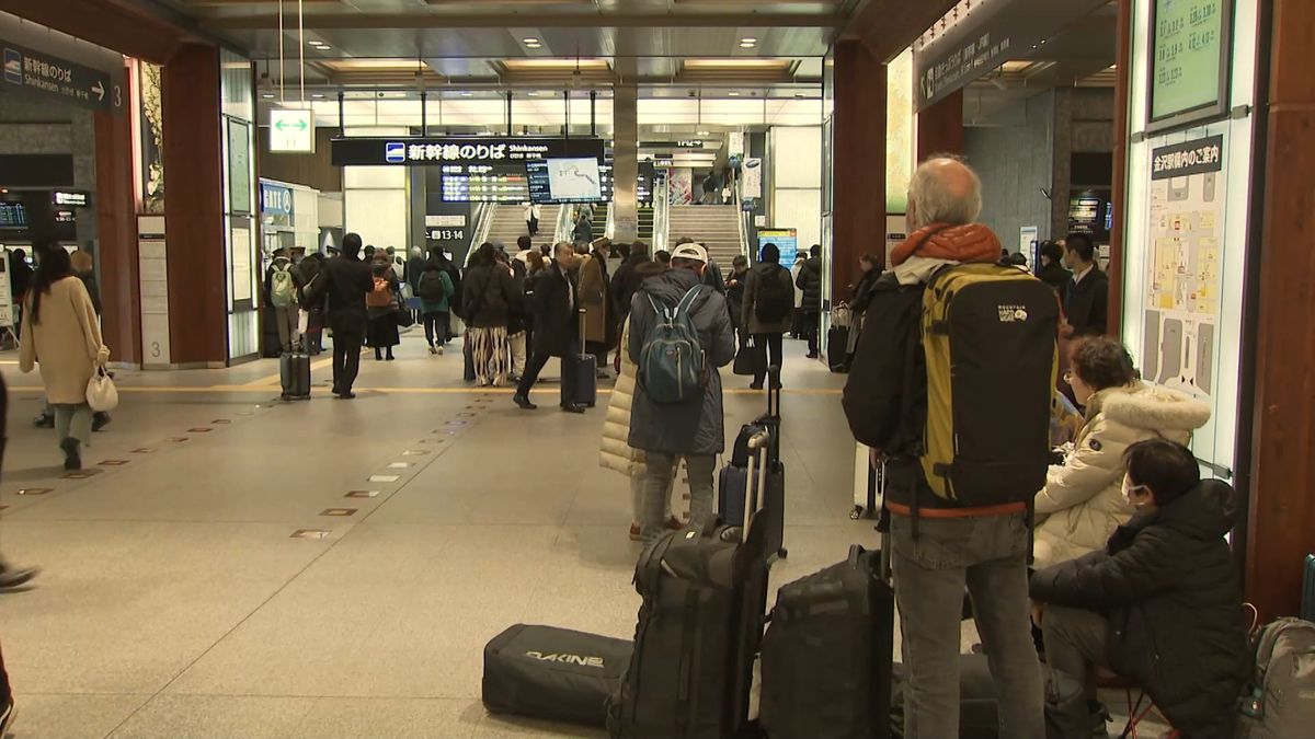 東北新幹線でトラブル　北陸新幹線も一時運転見合わせ　金沢駅で利用客に混乱