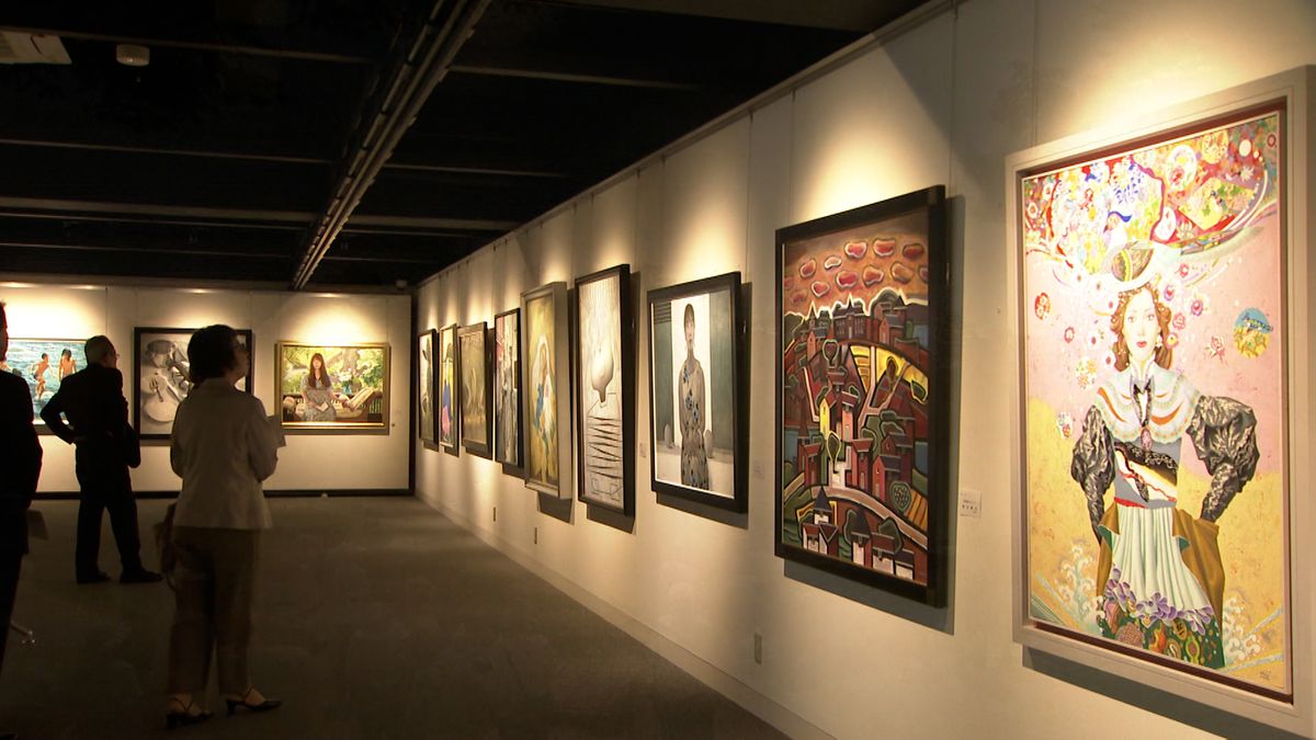 石川・白山市で現代美術展の巡回展始まる　会派を超えた幅広い作品が並ぶ