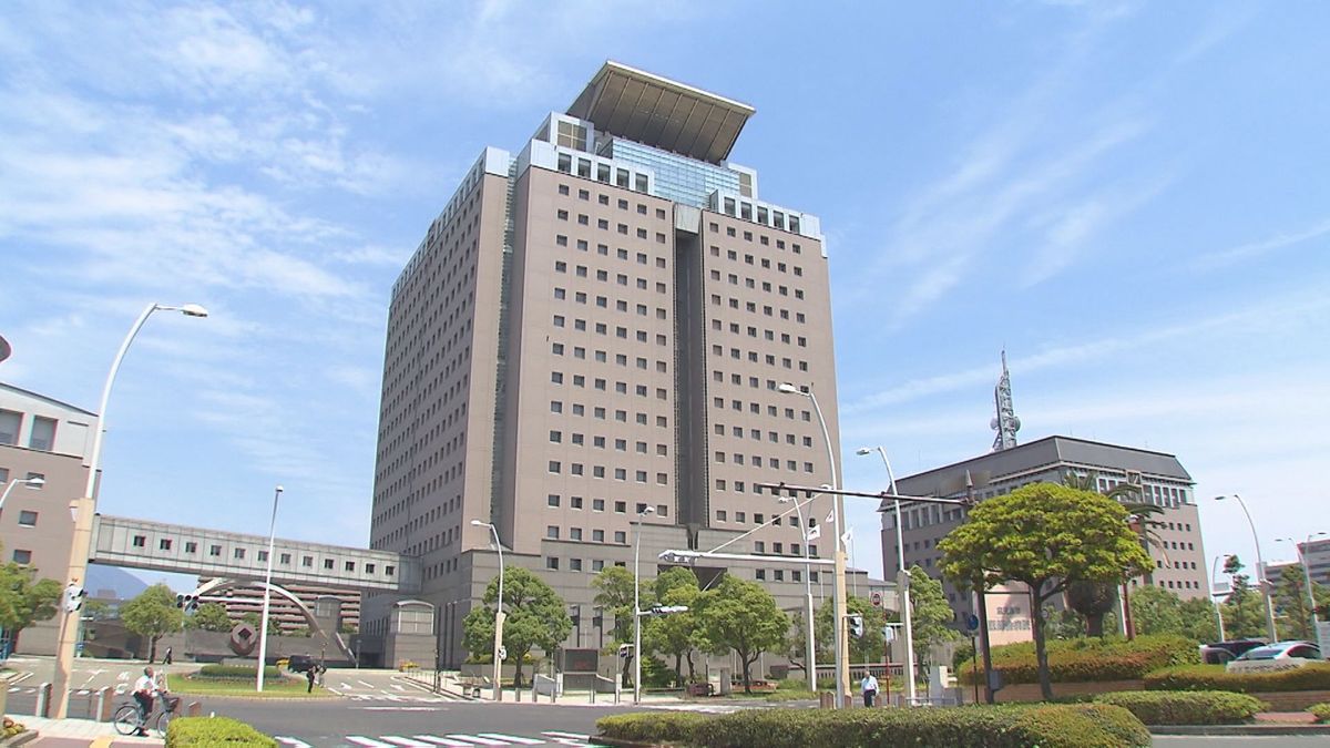  セクハラ行為、事故警察に報告せず…県職員２人を懲戒処分 　県“徹底した指導行う”